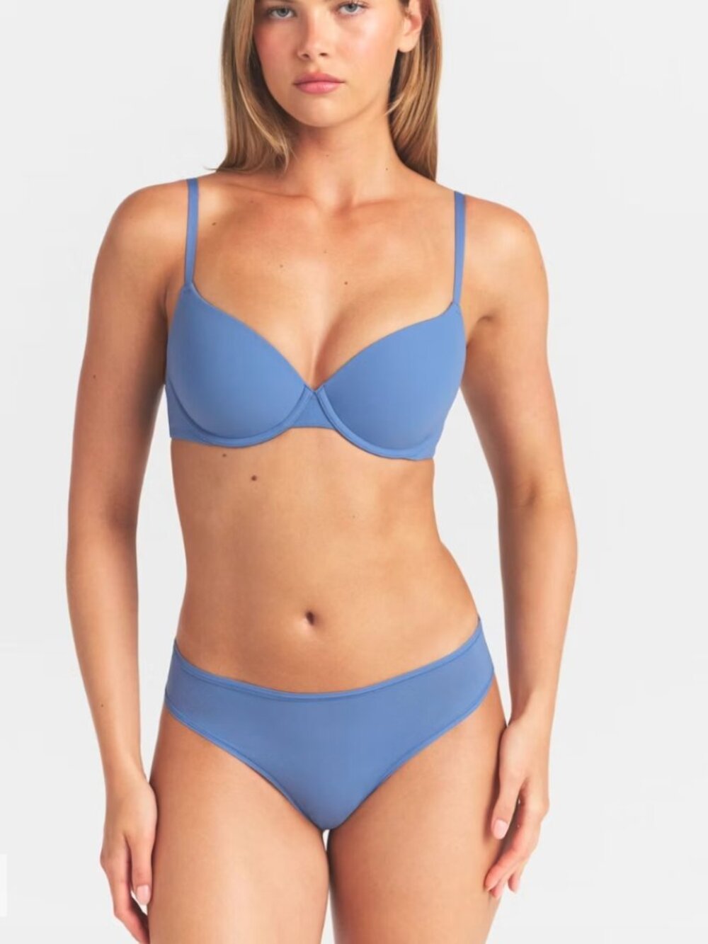 NEW SKIMS Fits Everybody T-Shirt Bra Arctic Blue 42B NWT